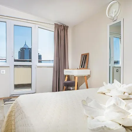 Apartment Fancy 1bd Penthouse With Terrace Near The Centre By Flat Mаnager *